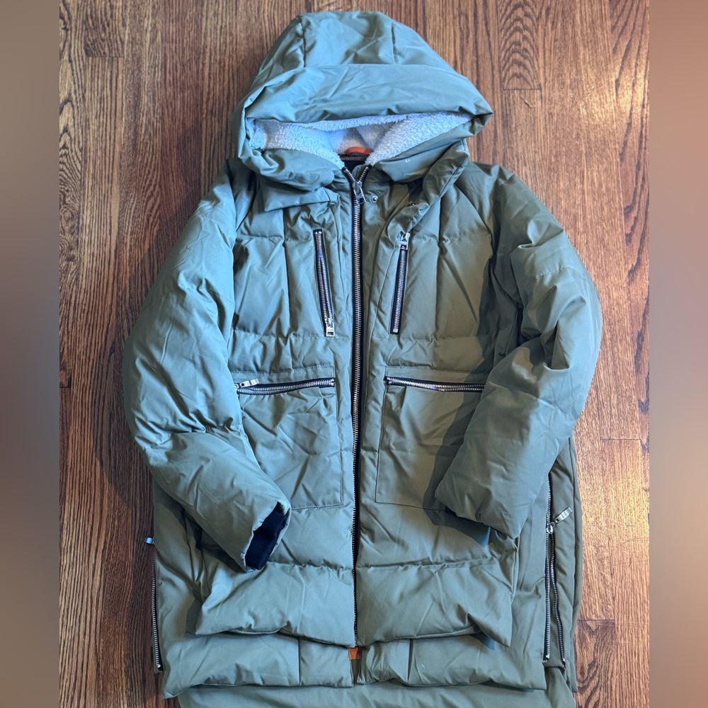 Amazon coat! Perfect condition- worn a couple times!